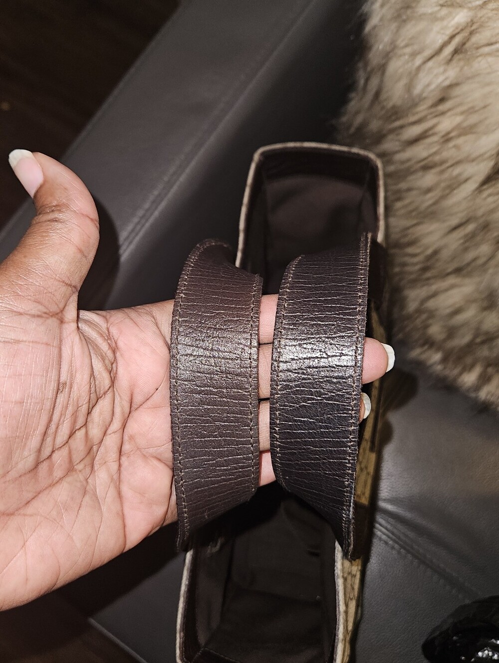 Gucci Beige/Brown GG Coated Canvas Tote with Dark Brown Straps - Picture 9 of 12